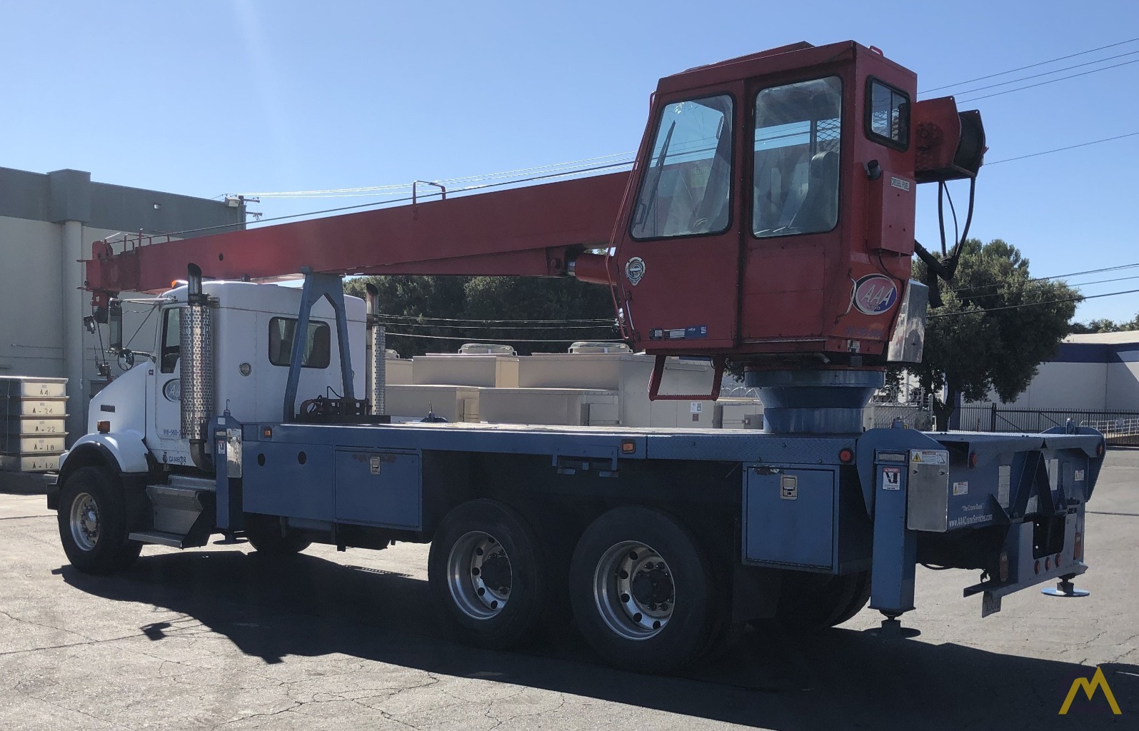Manitex 22101S 22-ton Boom Truck Crane on Kenworth T800 1