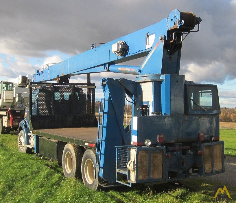 Manitex 2592 25-Ton Boom Truck Crane 6