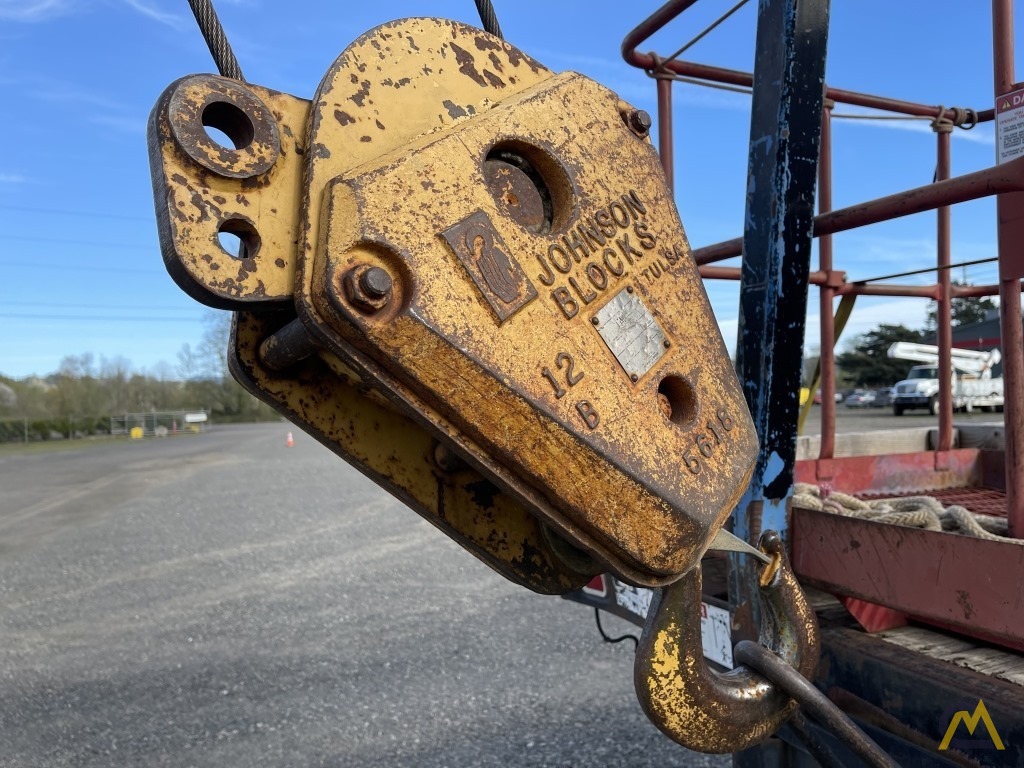 Manitex 2592 25-ton Boom Truck Crane on Peterbilt 357 15