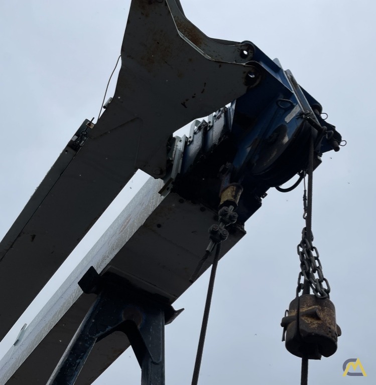 Manitex 2592 25-ton Boom Truck Crane on Peterbilt 357 42