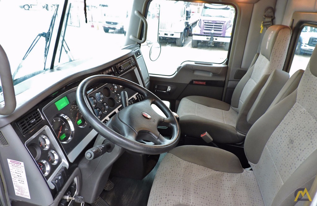 Manitex 26-ton 26101C Boom Truck Crane on Kenworth T470 6