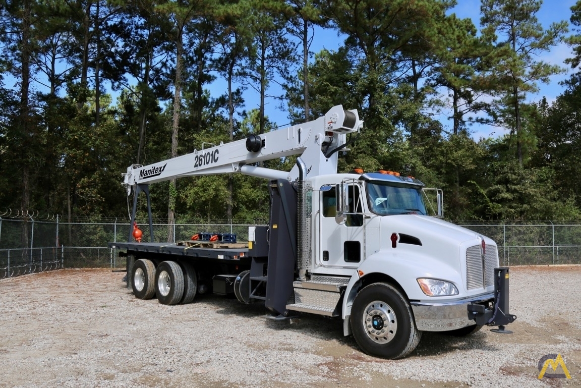 Manitex 26101C 26-Ton Boom Truck Crane 1