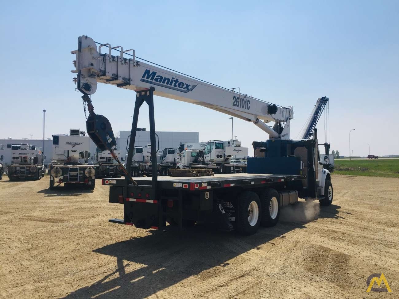 Manitex 26101C 26-Ton Boom Truck Crane 3