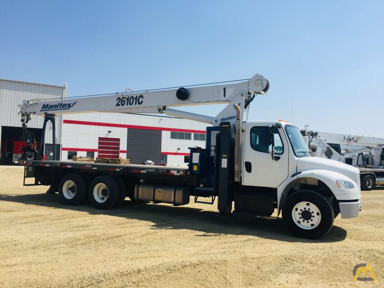 Manitex 26101C 26-Ton Boom Truck Crane 2