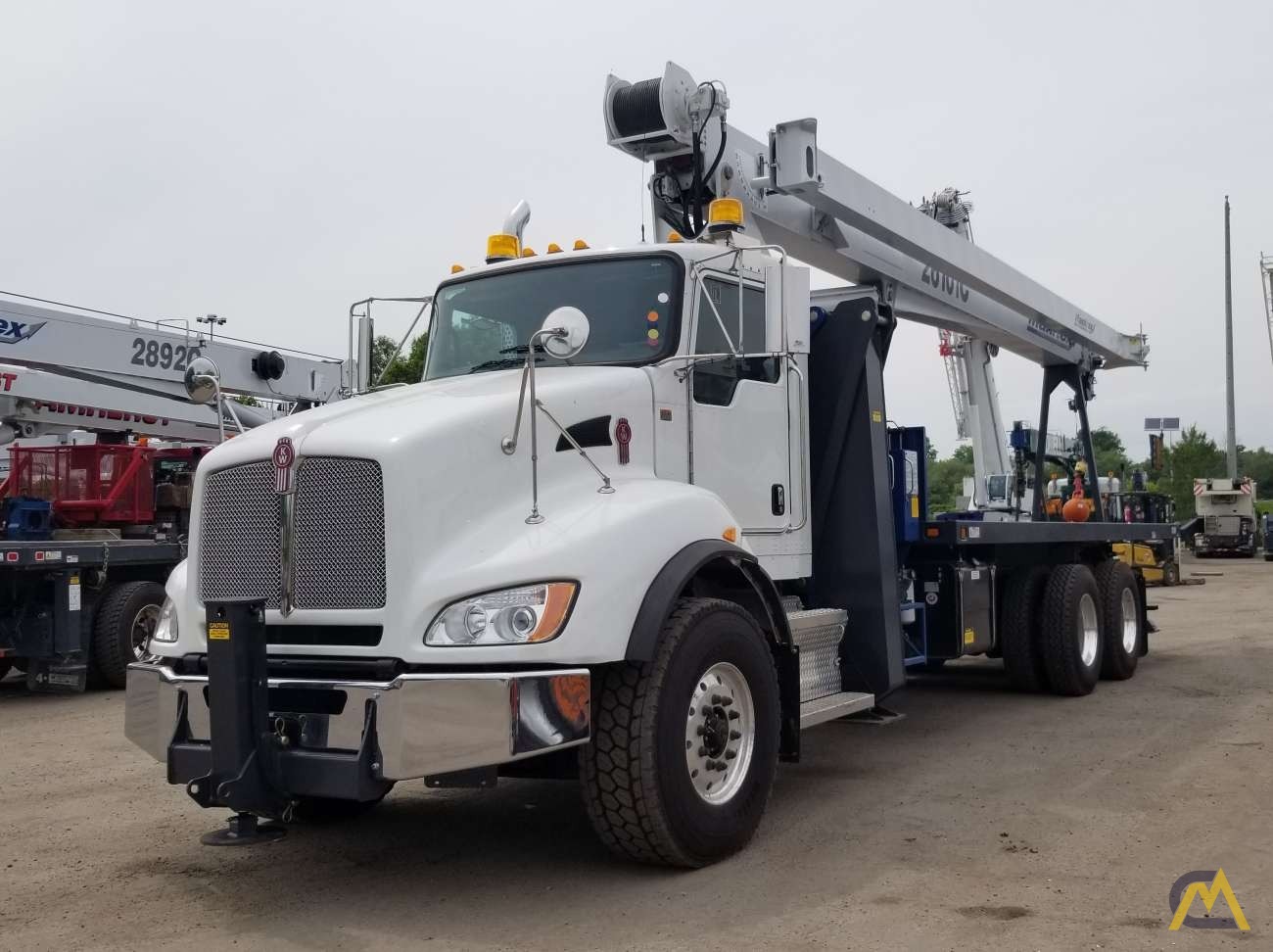 Manitex 26101C 26-Ton Boom Truck Crane 4