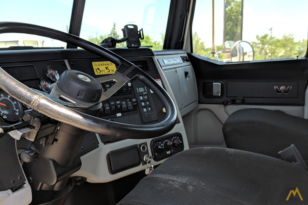 Manitex 26101C 26-ton Boom Truck Crane on Western Star 4700SB 8