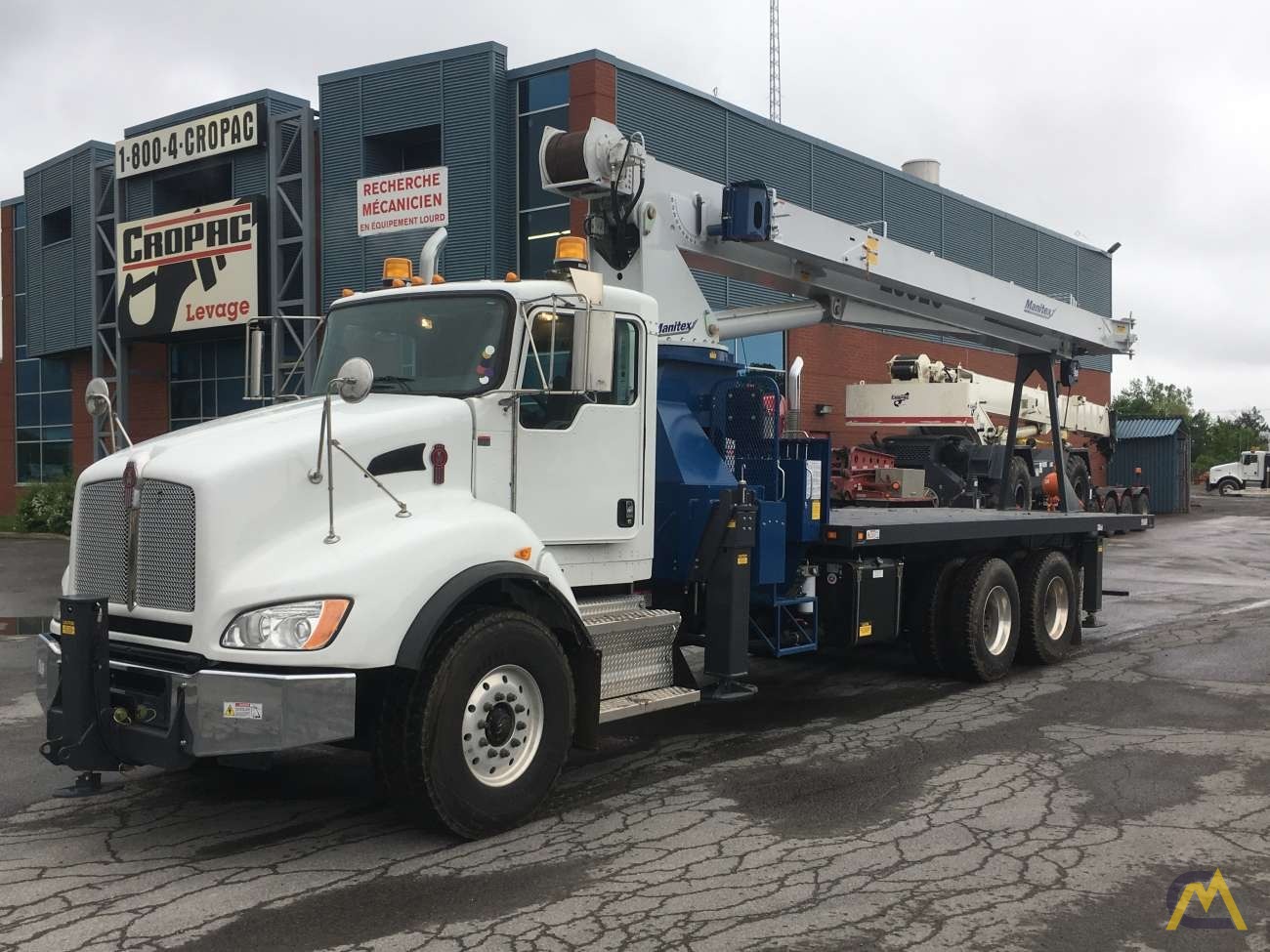 Manitex 2892C 28-Ton Boom Truck Crane 3