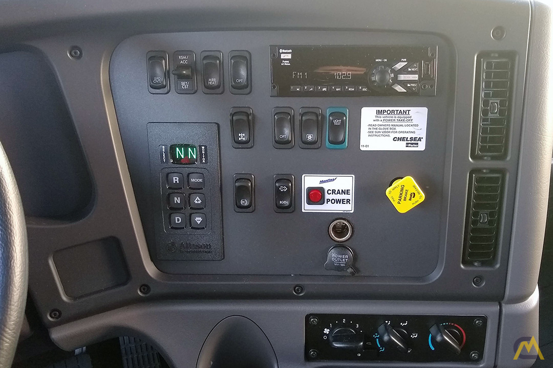 Manitex 2892C 28-Ton Boom Truck Crane on Freightliner 108SD 10