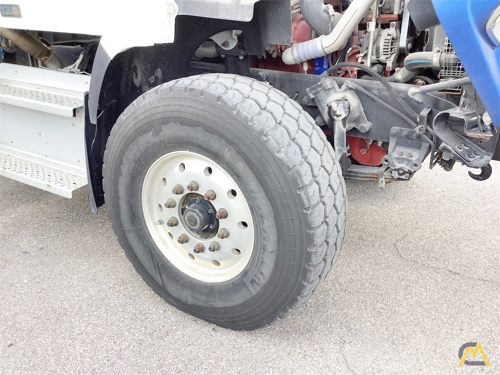 Manitex 30100C 30-Ton Boom Truck Crane Mounted on Freightliner 108SD 17