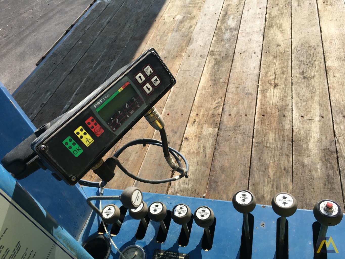 Manitex 30102C 30-Ton Boom Truck Crane 3
