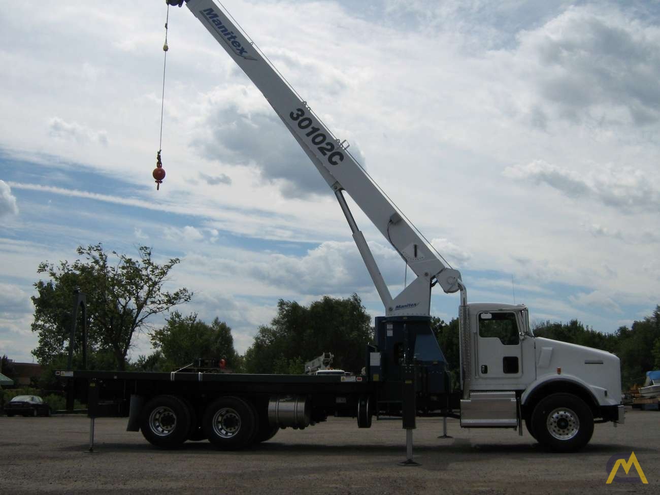 Manitex 30102C 30-Ton Boom Truck Crane 1