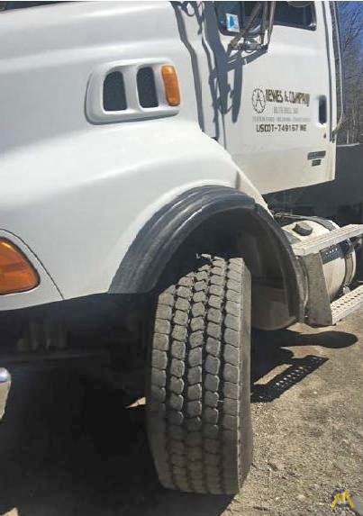 Manitex 30102WL 30-Ton Boom Truck Crane 3