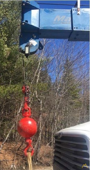 Manitex 30102WL 30-Ton Boom Truck Crane 6