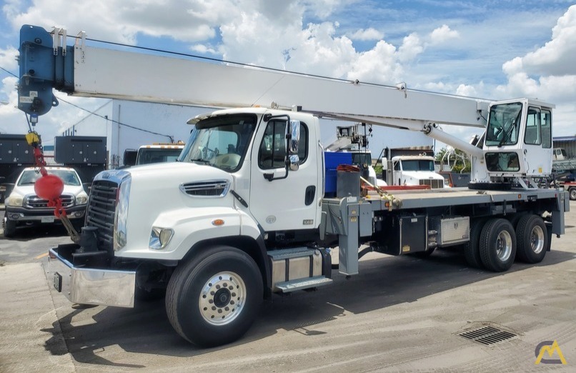 Manitex 30112S 30-Ton Boom Truck Crane 0