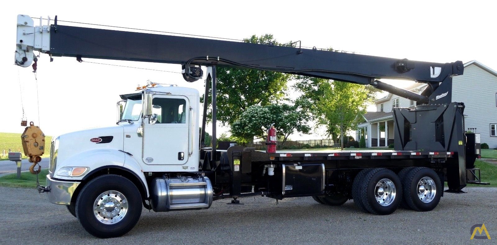 Manitex 30124C 25-ton Boom Truck on Peterbilt 348 5