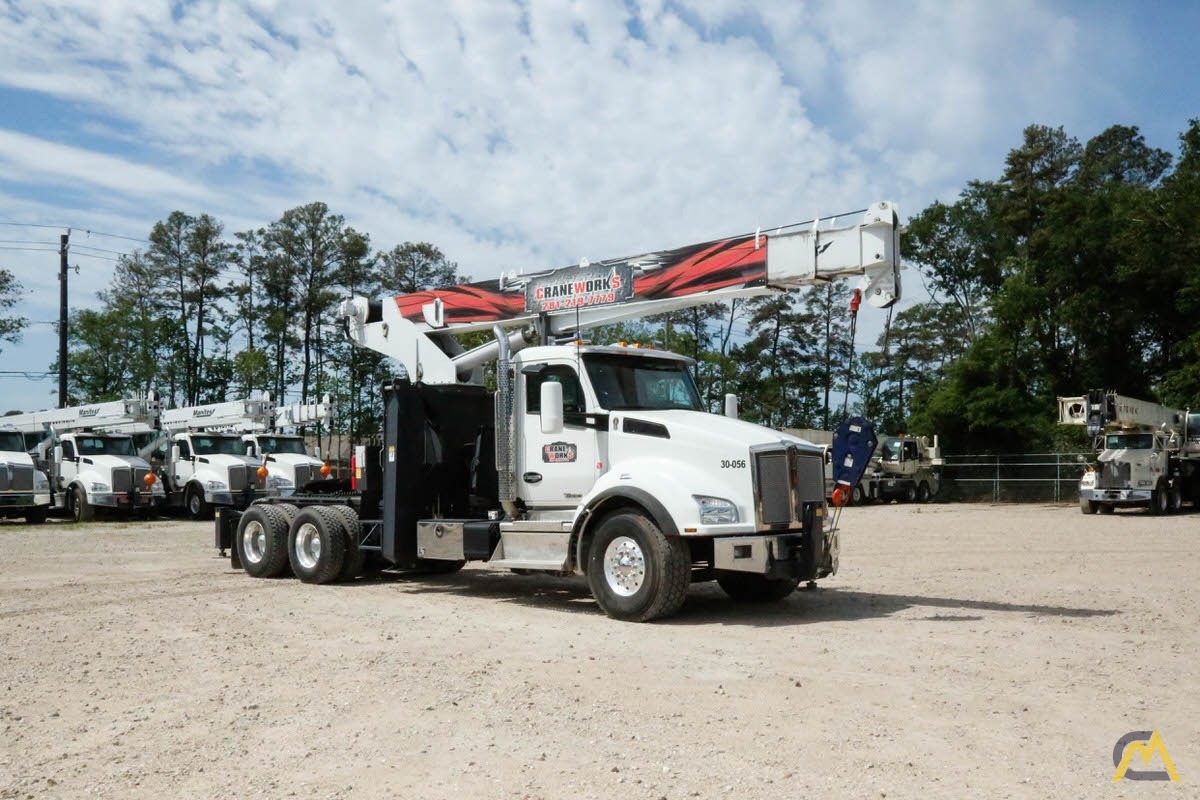 Manitex 3051T 30-Ton Boom Truck Crane on 2019 Kenworth T880 for Rent 21