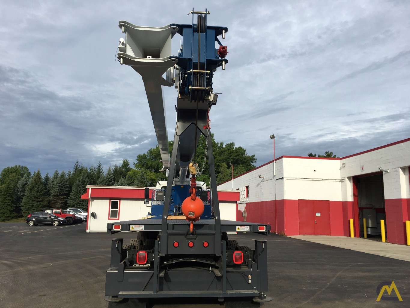 Manitex 35124C 35-Ton Boom Truck Crane 9