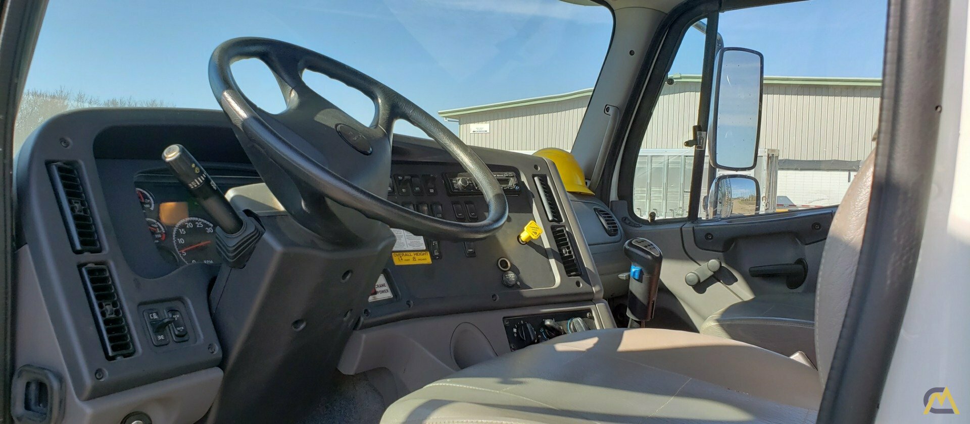 Manitex 40124S 40-ton Boom Truck on  Freightliner 4