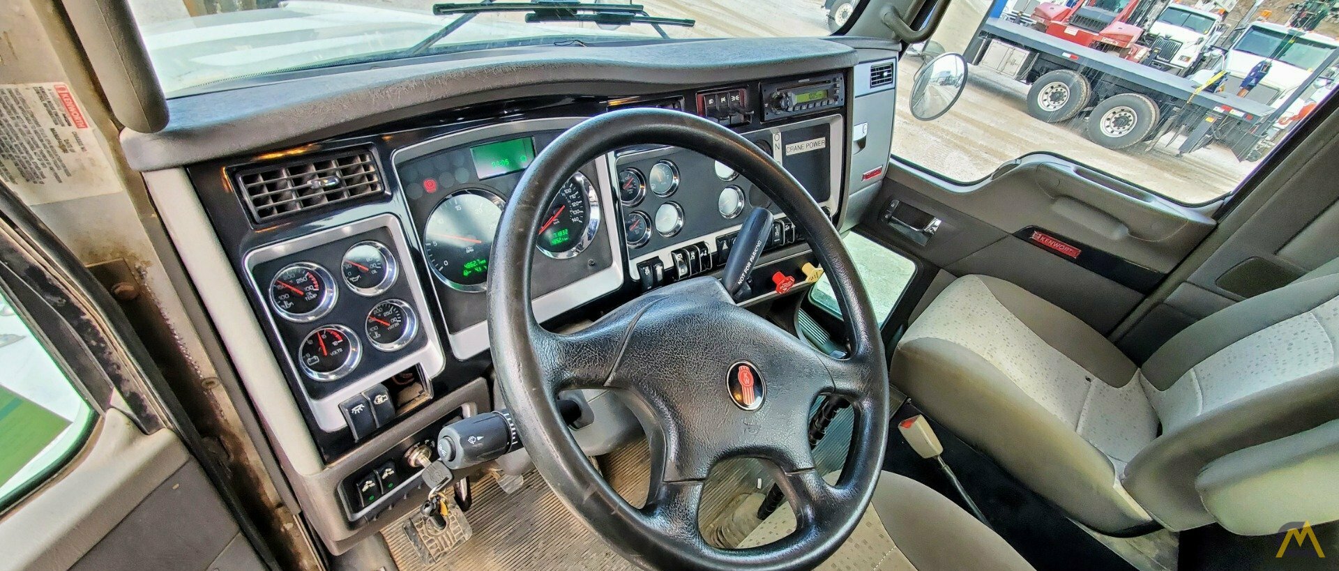 Manitex 40124SHL 40-ton Boom Truck Crane on Kenworth T800 Tri-Drive 7