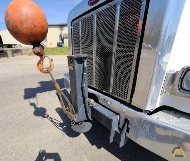 Manitex 40124SHL 40-ton Boom Truck Crane on Peterbilt 365 8