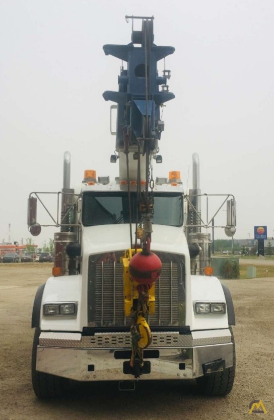 Manitex 45110T 45-Ton Boom Truck Crane on Kenworth T800 1