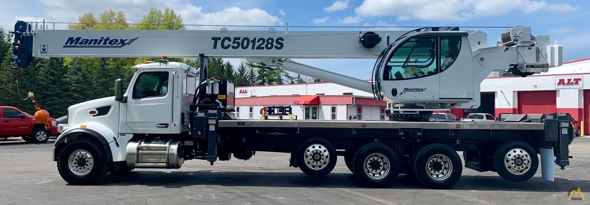 Manitex 50128S 50-Ton Boom Truck Crane 3