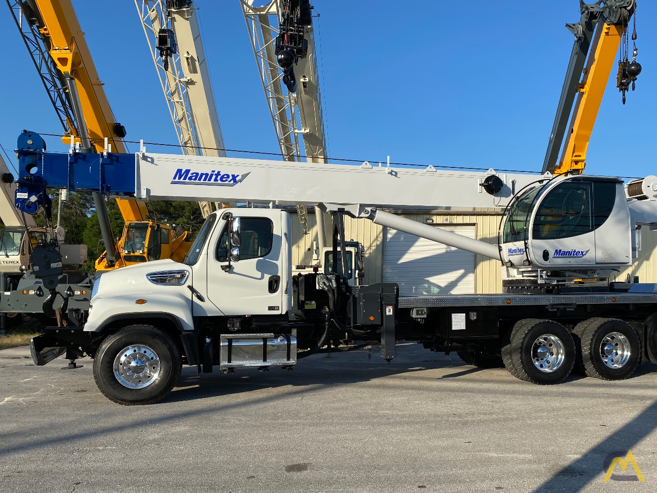 Manitex 5096S 50-ton Boom Truck Crane on Freightliner 114SD 1