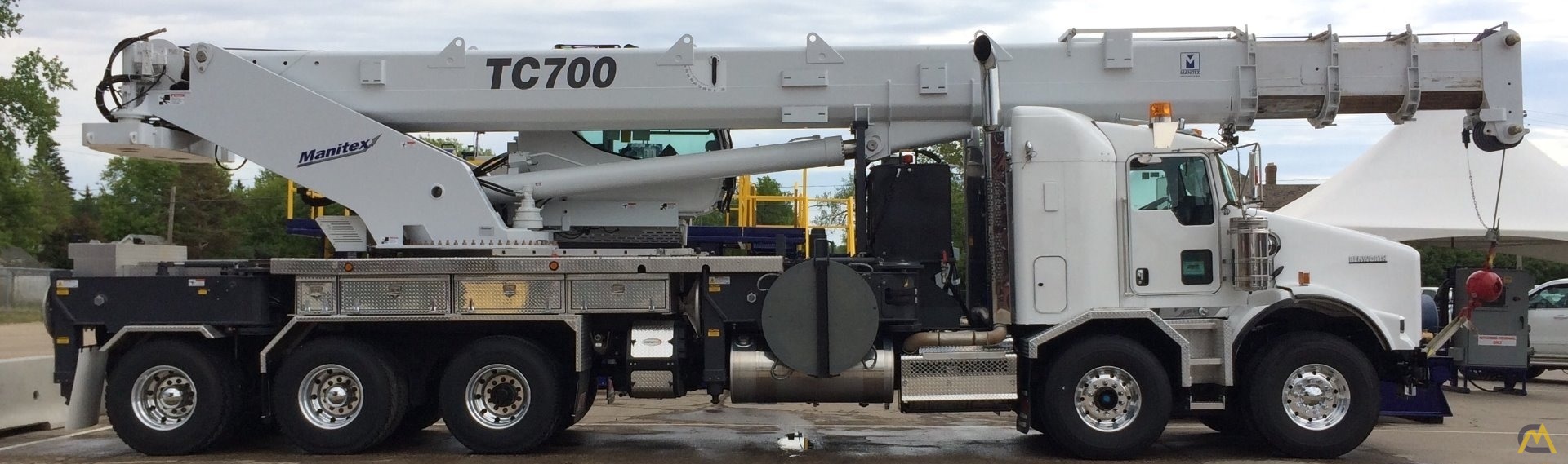 Manitex TC700 70-Ton Boom Truck Crane on Kenworth T800 1