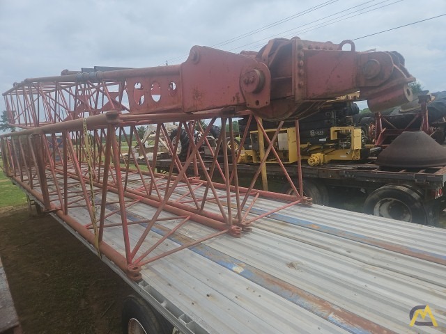 Manitowoc 151' of #16 Tubular Lattice Boom - CranesList ID: 1008 9