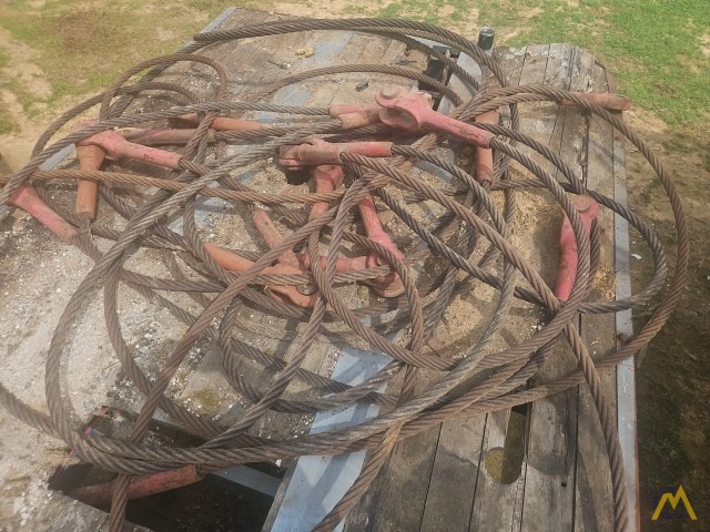 Manitowoc 151' of #16 Tubular Lattice Boom - CranesList ID: 1008 12