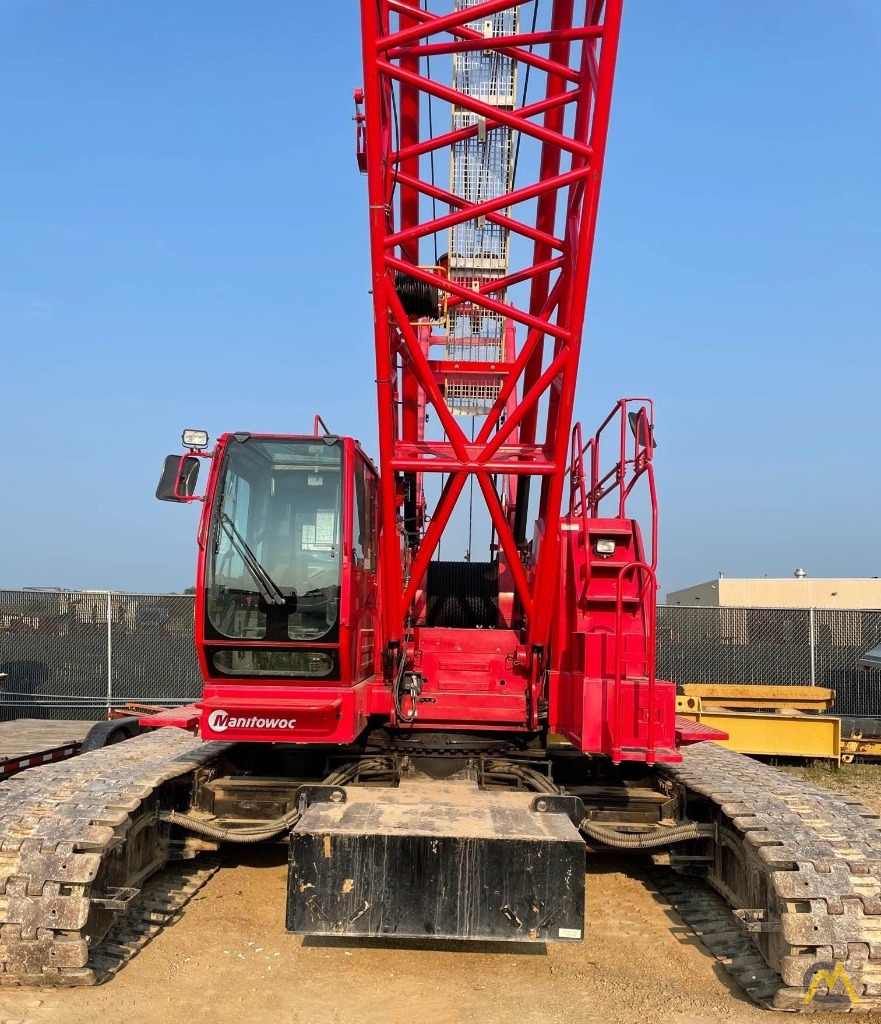 Manitowoc 10000A-1 110-Ton Lattice Boom Crawler Crane 3