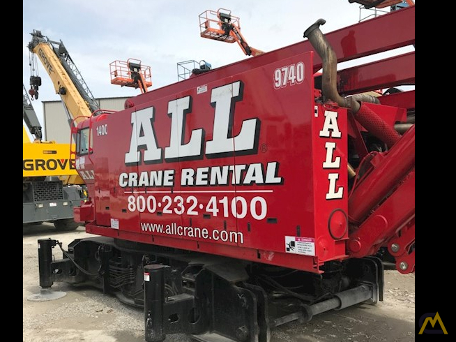 Manitowoc 14000 220-Ton Crawler Crane 2