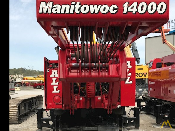 Manitowoc 14000 220-Ton Crawler Crane 3