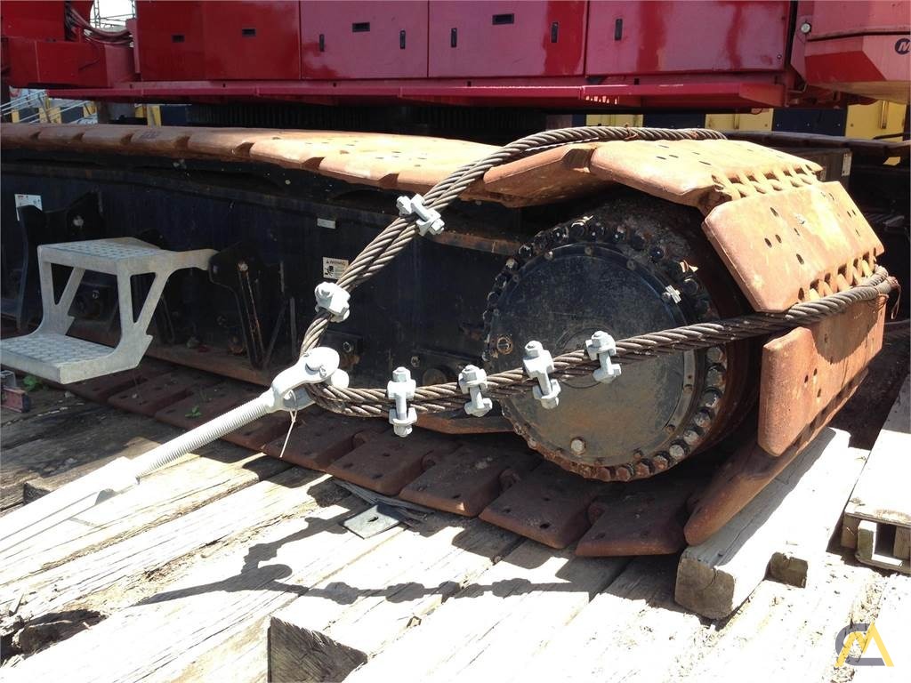 Manitowoc 14000 220-Ton Lattice Boom Crawler Crane 13