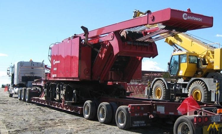 Manitowoc 14000 220-Ton Lattice Boom Crawler Crane 0