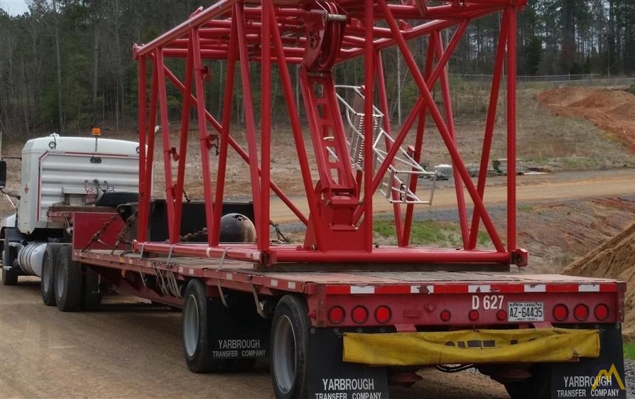 Manitowoc 14000 220-Ton Lattice Boom Crawler Crane 3
