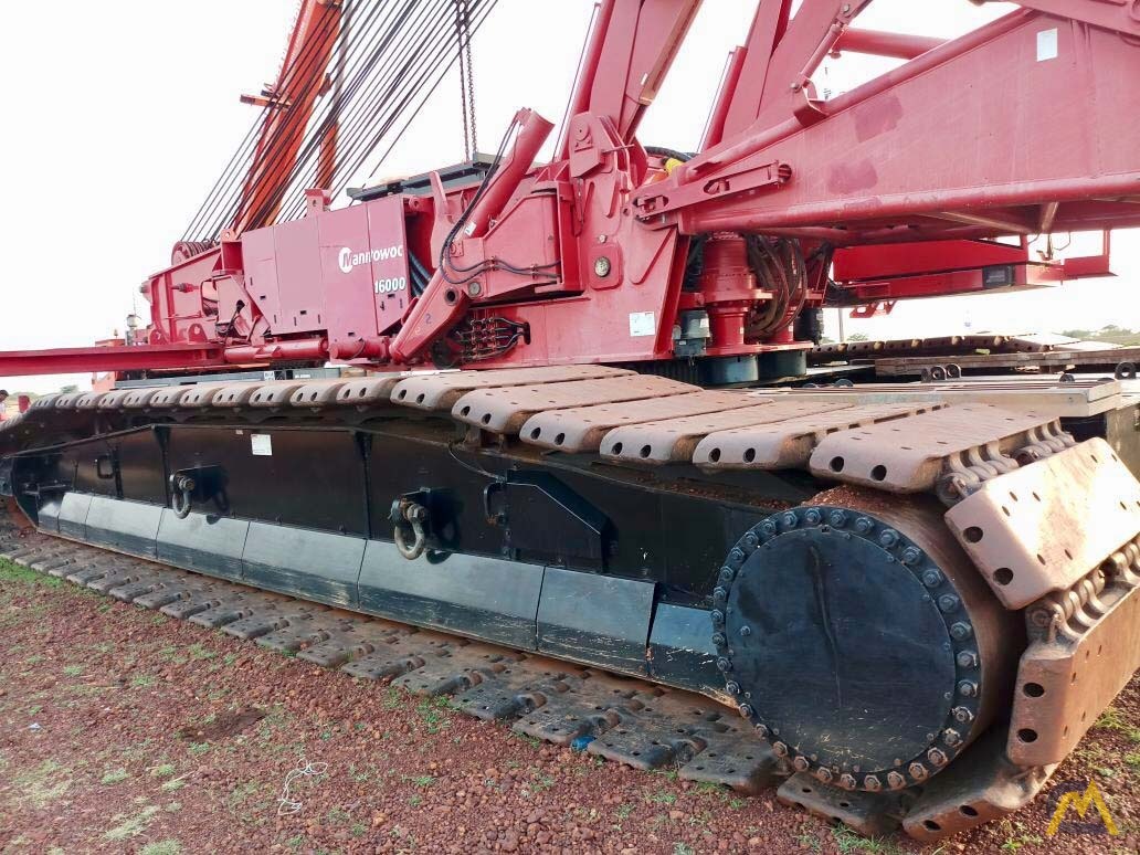 Manitowoc 16000 440-Ton Lattice Boom Crawler Crane 2