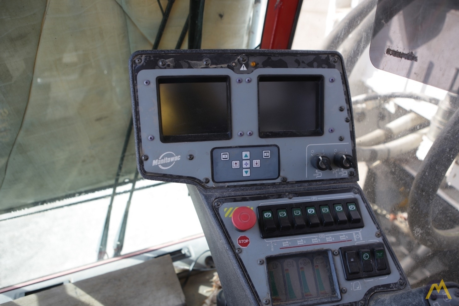 Manitowoc 16000 Series 3 440-Ton Lattice Boom Crawler Crane 4