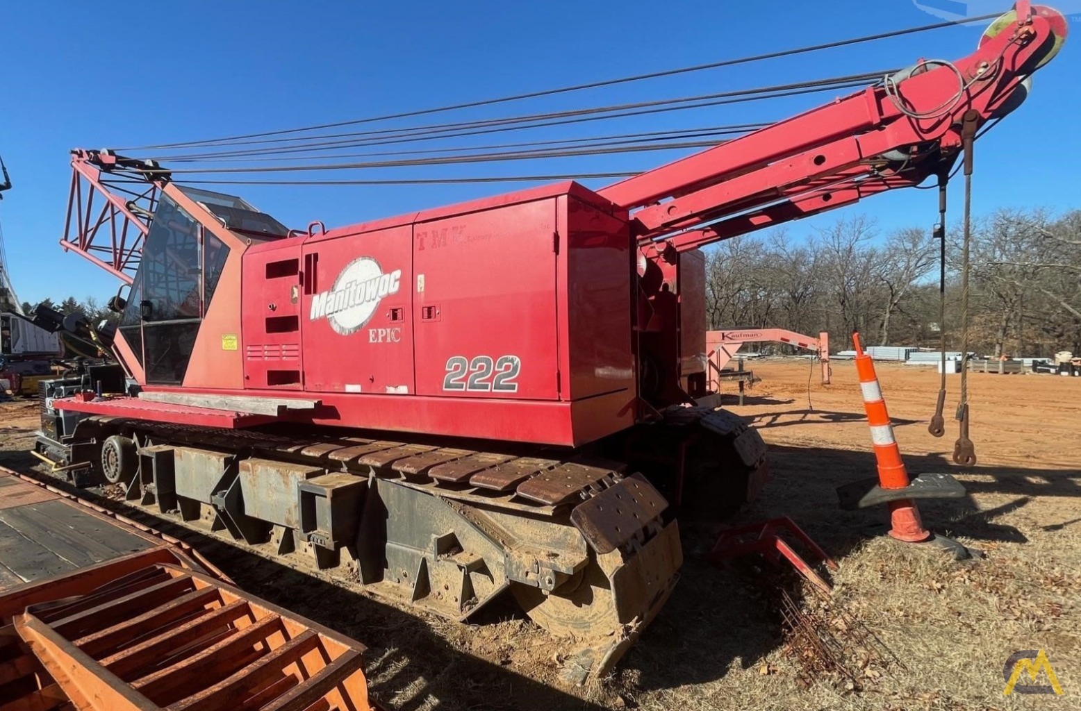Manitowoc 222 Lattice Boom Crawler Crane 0