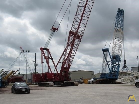 Manitowoc 2250 300-Ton Lattice Boom Crawler Crane 10