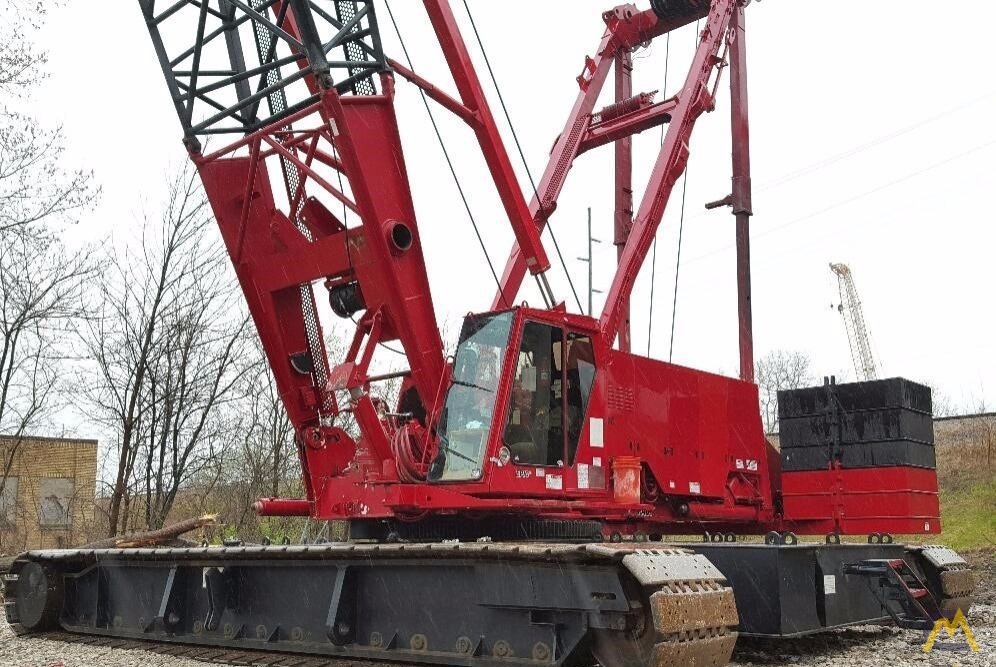 Manitowoc 2250 Series 3 300Ton Crawler Lattice Boom Crane For Sale