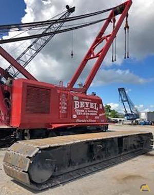 Manitowoc 888 Series 2 230-Ton Lattice Boom Crawler Crane 1