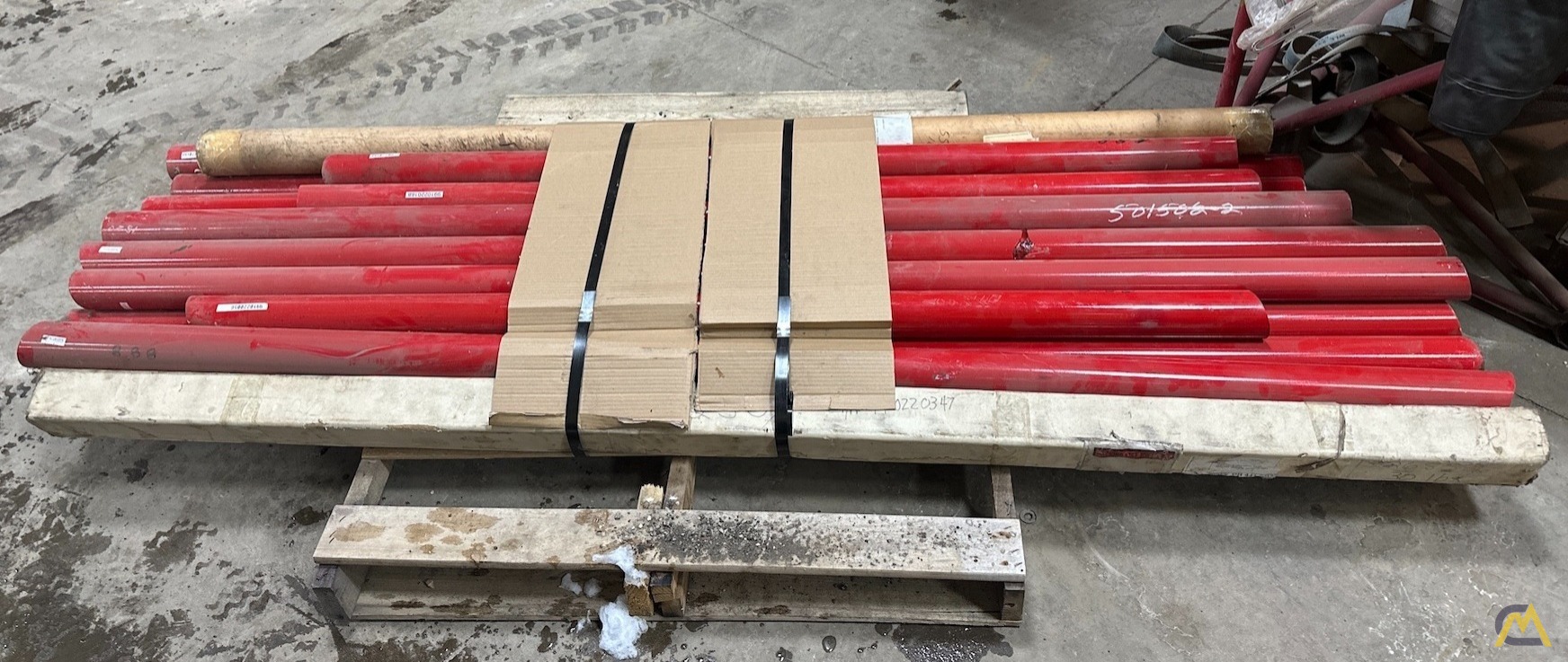 Manitowoc crawler boom lacings, variety of sizes 2