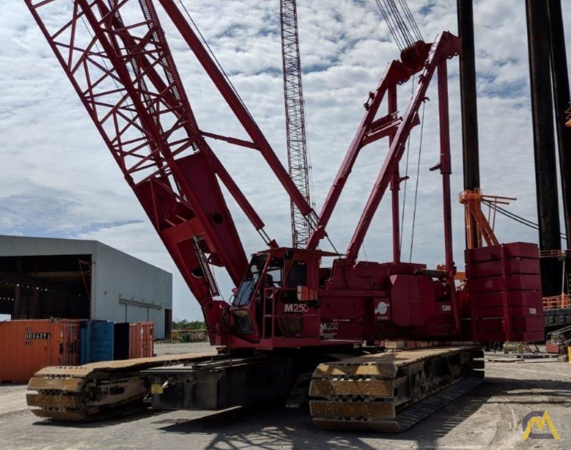 Manitowoc M250 Series 2 300-Ton Crawler Crane 0