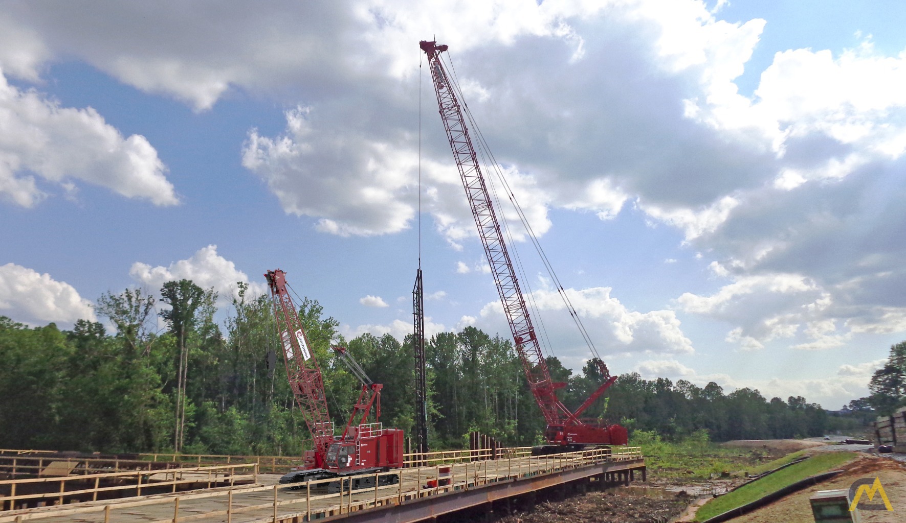Manitowoc MLC100 110-Ton Lattice Boom Crawler Crane 1