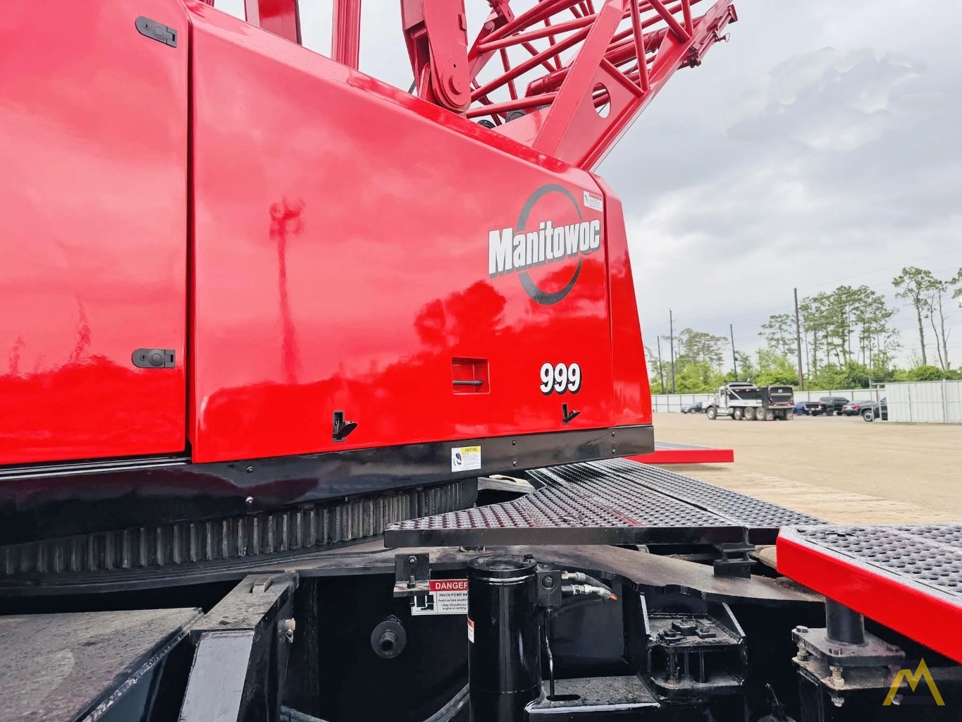 Manitowoc 999 Series 3 Lattice Boom Crawler Crane 35