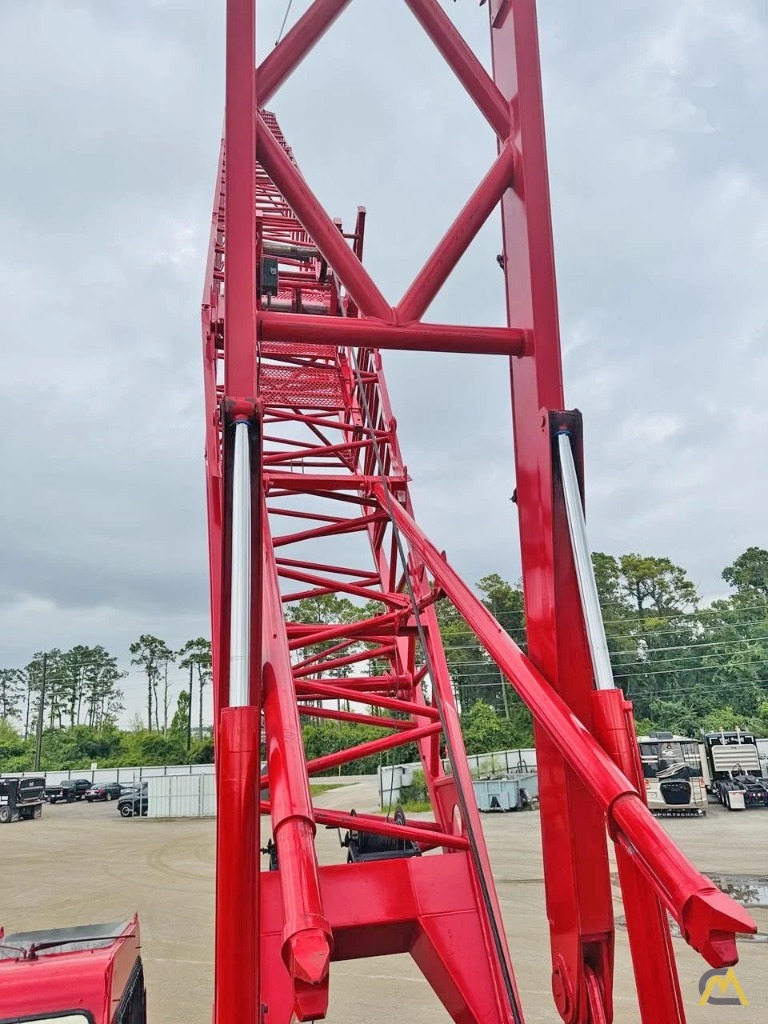 Manitowoc 999 Series 3 Lattice Boom Crawler Crane 37