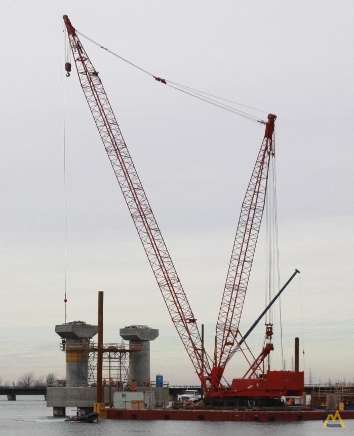 Manitowoc Series 3 Ringer 300-Ton Lattice Boom Crawler Crane 9