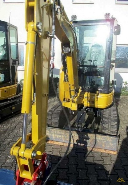 MINI EXCAVATOR KOMATSU PC 26MR-3 - 2019 - 67H 1