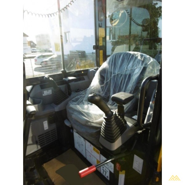 MINI EXCAVATOR KOMATSU PC 55MR-5 MO - 2019 - 670H 4